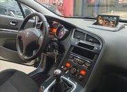 Peugeot 5008 MPV 1,6 l 88 kw