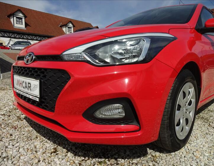 Hyundai i20 12