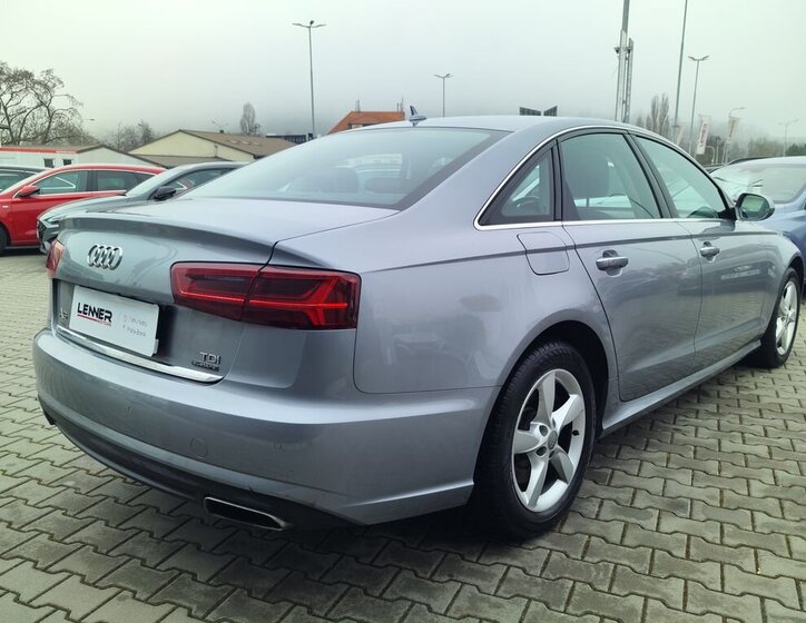 Audi A6 Sedan / Limuzína 3,0 l 200 kw