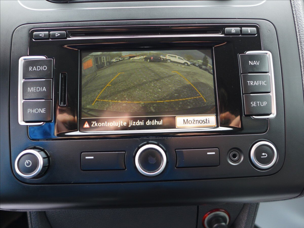 Volkswagen Touran Kombi 1,4 l 103 kw