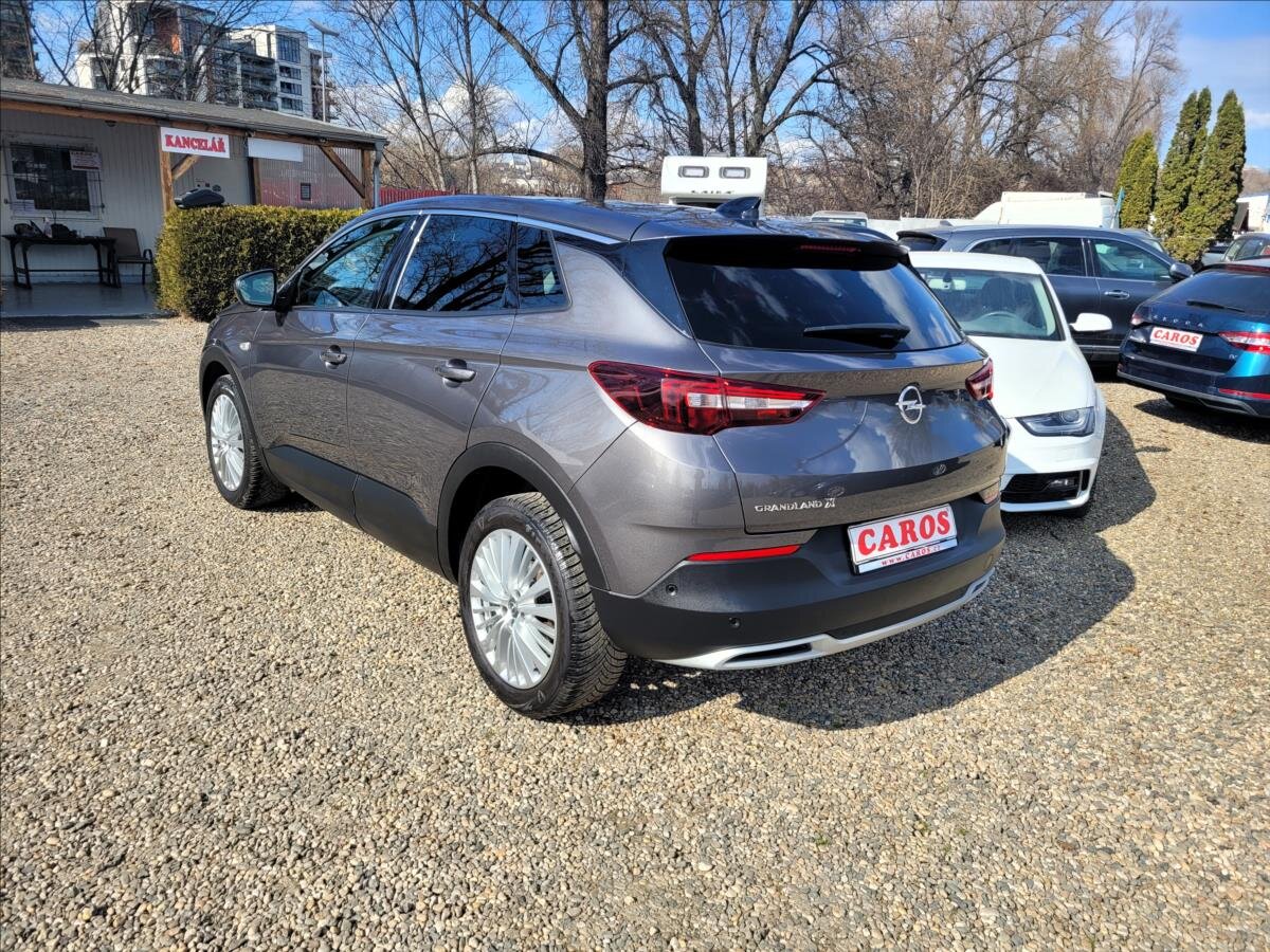 Opel Grandland X SUV / Terénní 1,5 l 96 kw