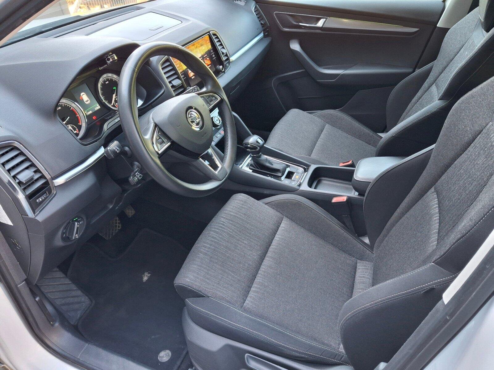 Škoda Karoq SUV / Terénní 1,5 l 110 kw