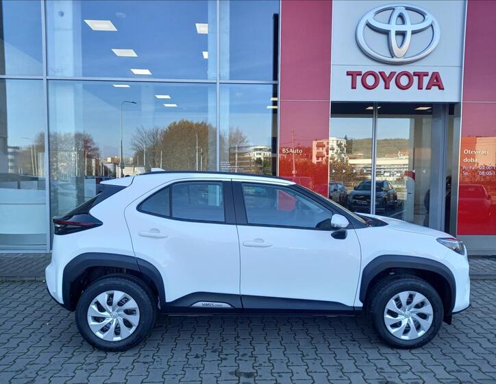 Toyota Yaris Cross 6