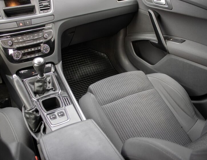 Peugeot 508 Kombi 2,0 l 103 kw