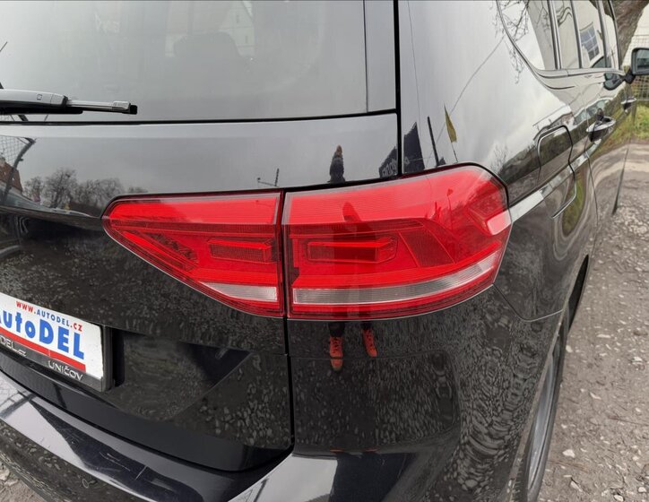 Volkswagen Touran 32