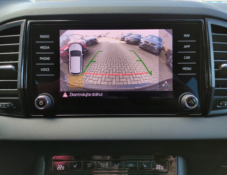 Škoda Karoq SUV / Terénní 1,5 l 110 kw