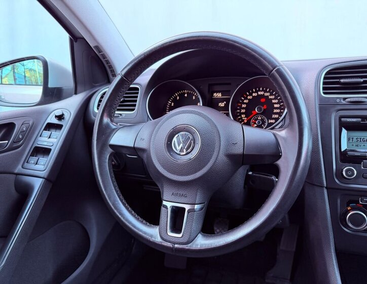Volkswagen Golf Hatchback 1,4 l 59 kw