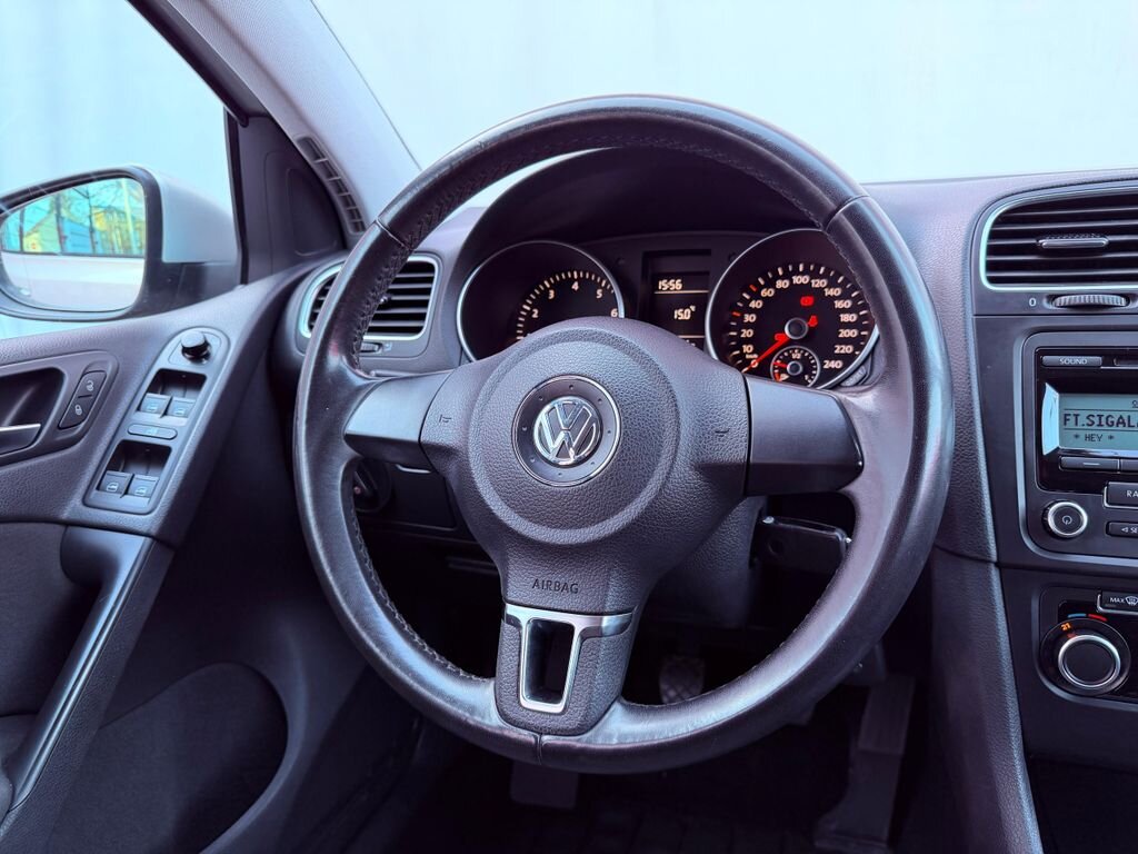 Volkswagen Golf Hatchback 1,4 l 59 kw