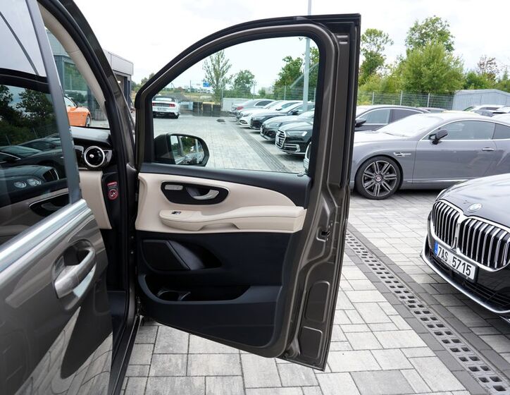 Mercedes-Benz Třídy V 16