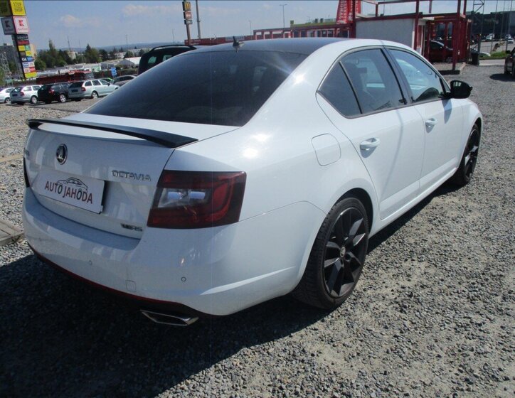 Škoda Octavia 6