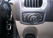 Ford Tourneo Custom Kombi 2,0 l 96 kw