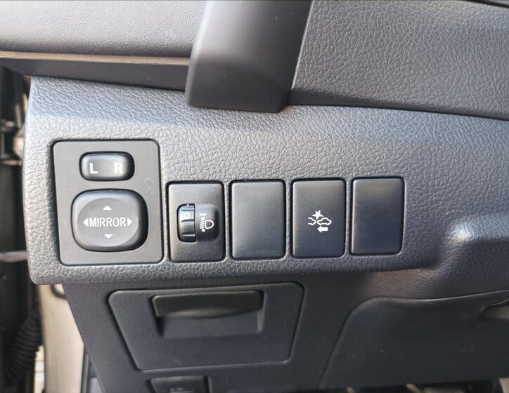 Toyota Auris Kombi 1,6 l 97 kw