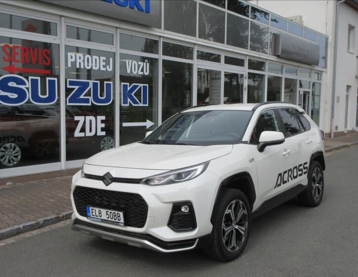 Suzuki Across Kombi 2,5 l 136 kw