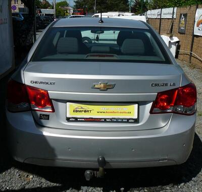 Chevrolet Cruze 4