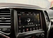 Jeep Grand Cherokee 27