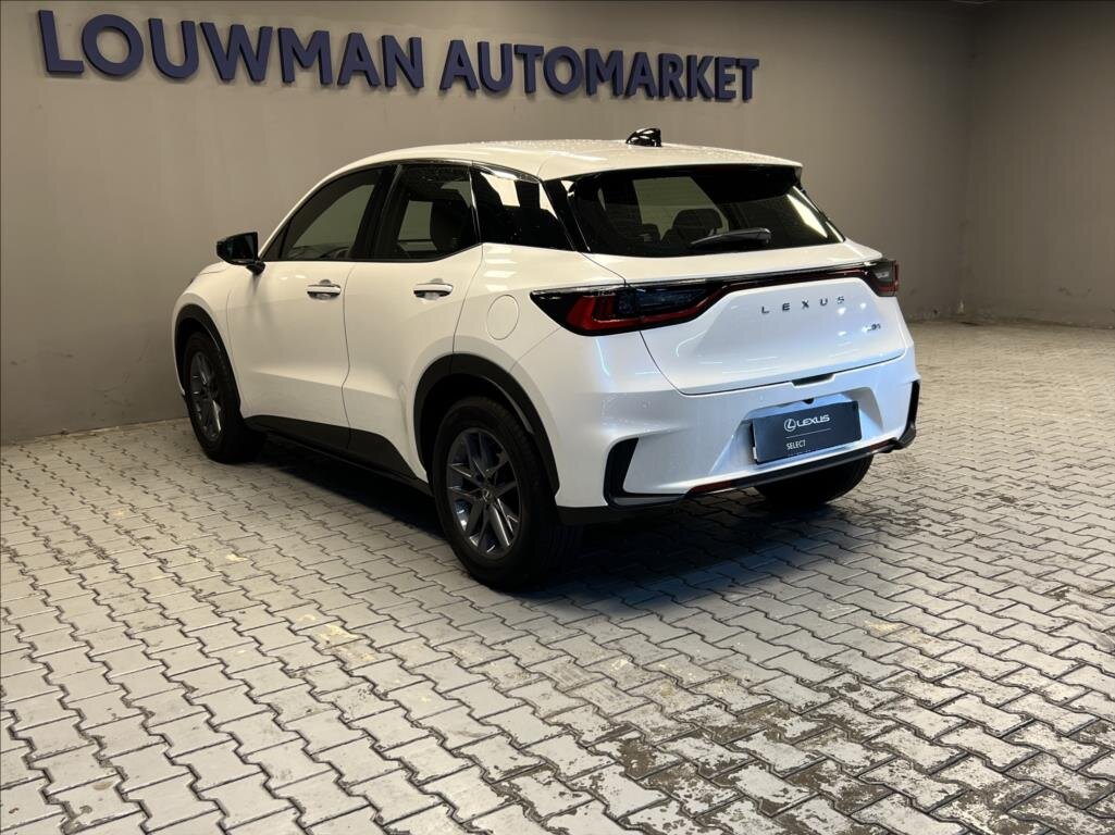 Lexus LBX SUV 1,5 l 100 kw