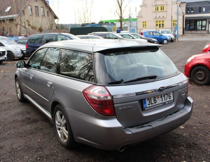 Subaru Legacy 6