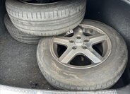 Volkswagen Passat 24