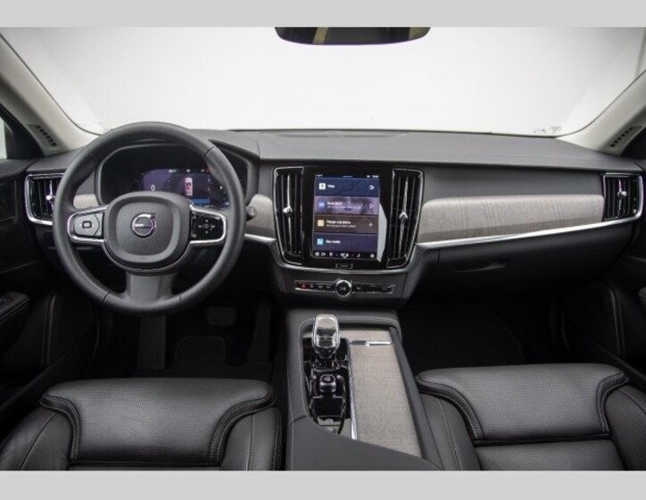 Volvo V90 Kombi 2,0 l 173 kw