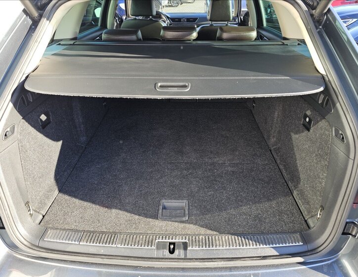 Škoda Superb Kombi 2,0 l 140 kw