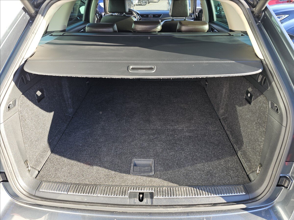 Škoda Superb Kombi 2,0 l 140 kw