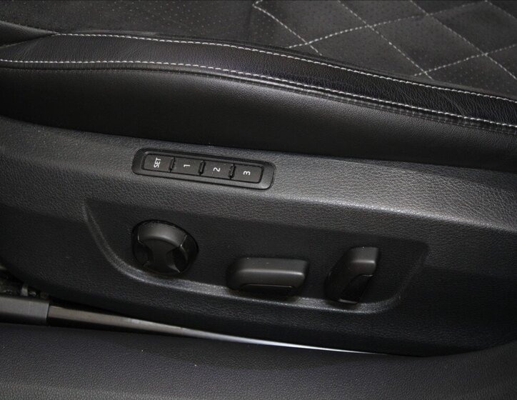 Škoda Superb Kombi 2,0 l 147 kw