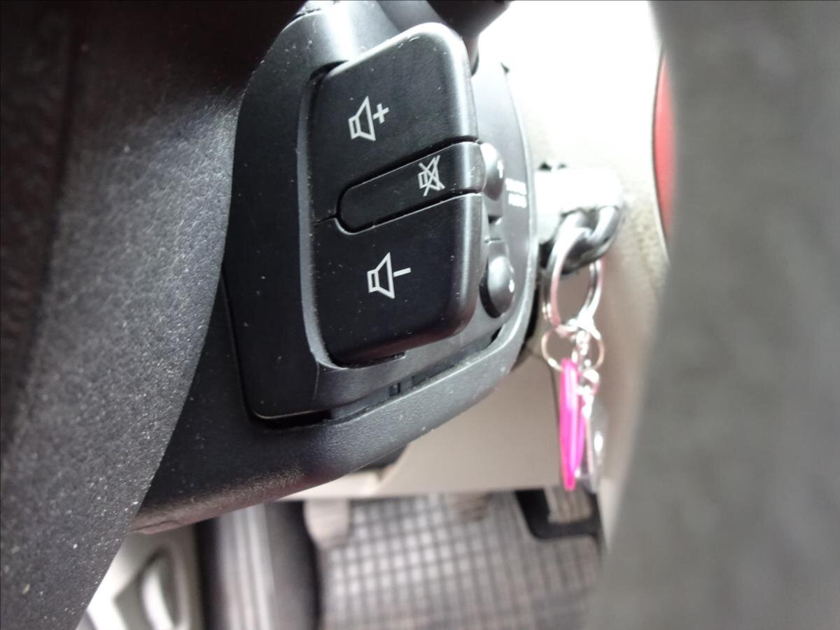 Renault Modus Kombi 1,1 l 55 kw