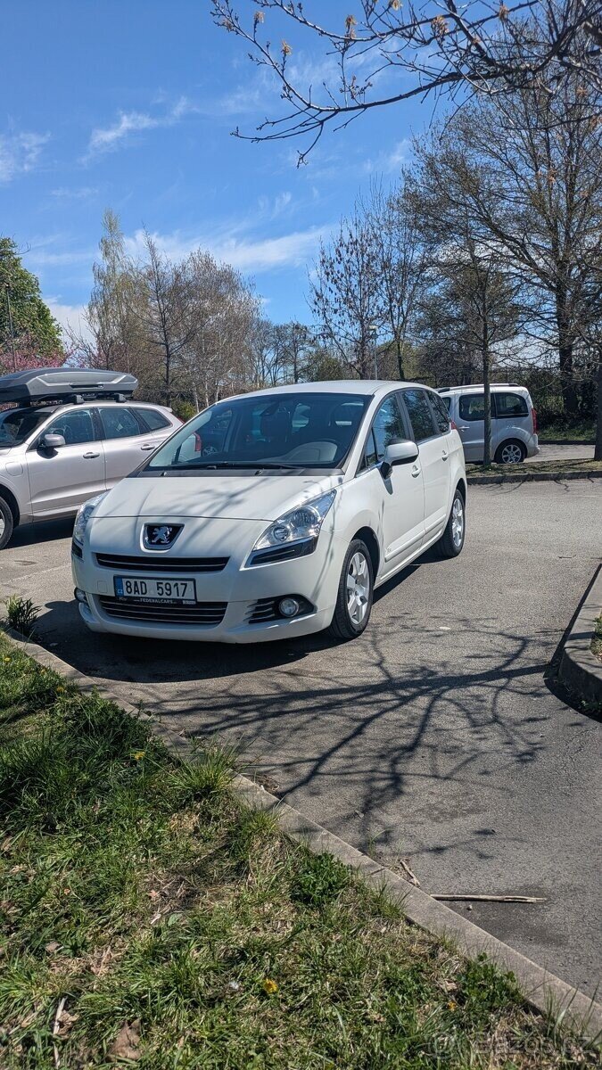 Peugeot 5008 MPV 0,0 0