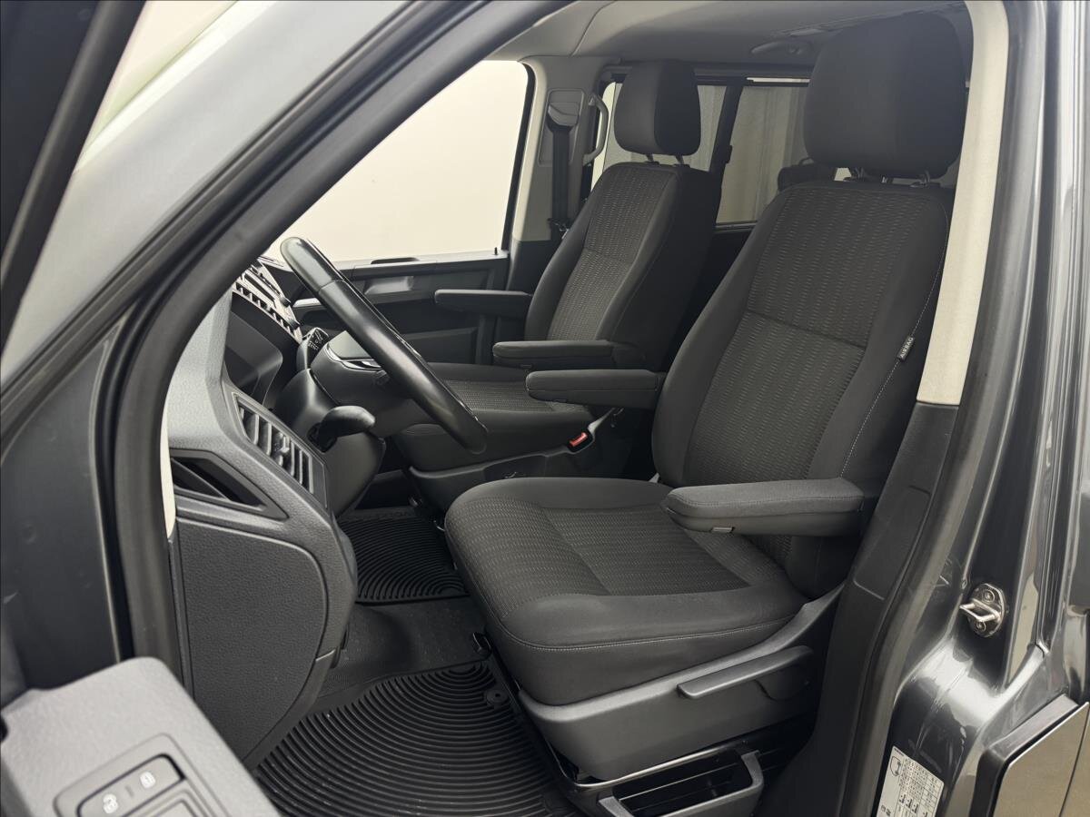 Volkswagen Caravelle Kombi 2,0 l 110 kw