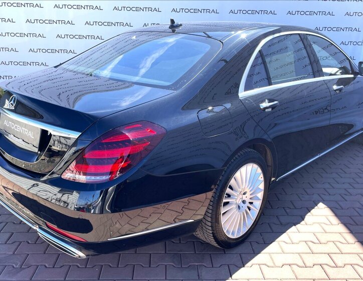 Mercedes-Benz Třídy S Sedan / Limuzína 4,0 l 345 kw