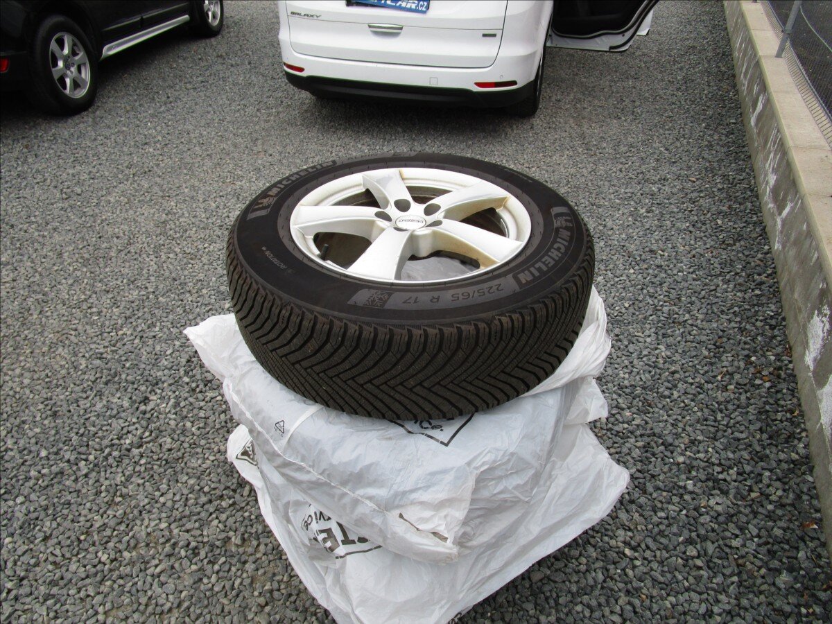 Ford Galaxy MPV 1,5 l 121 kw