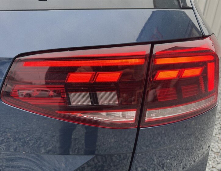 Volkswagen Passat 16