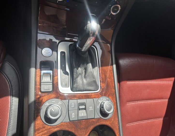 Volkswagen Touareg 21