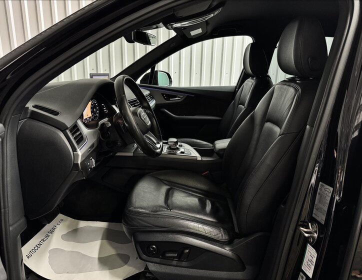Audi Q7 SUV 3,0 l 160 kw