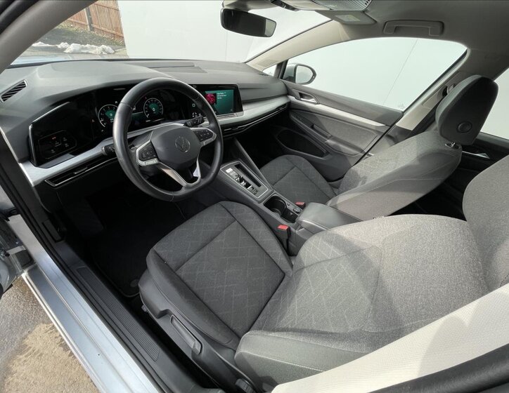 Volkswagen Golf Kombi 1,5 l 110 kw