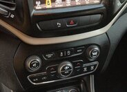 Jeep Cherokee SUV / Terénní 0,0 103 kw