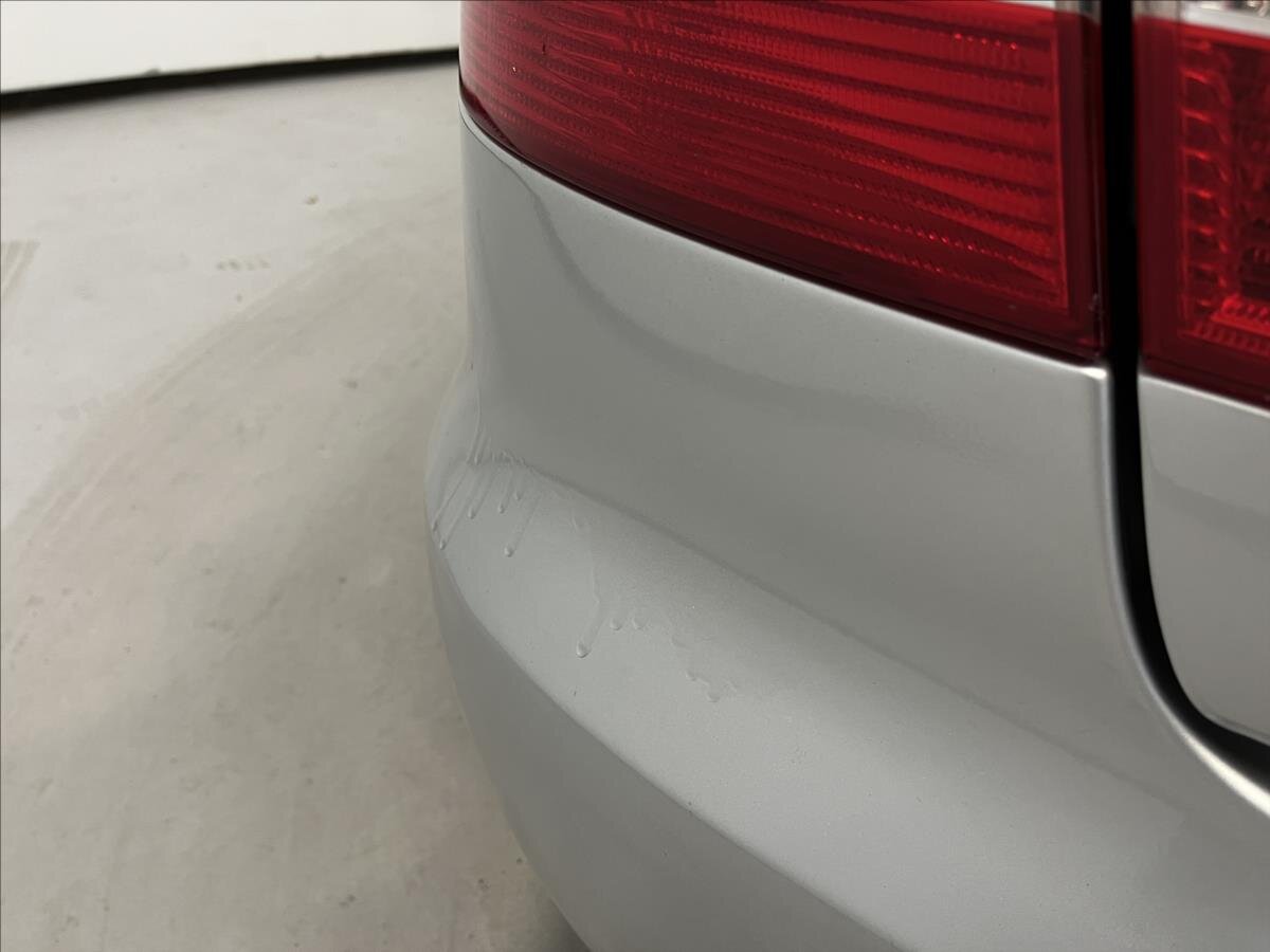 Škoda Superb Liftback 2,0 l 103 kw