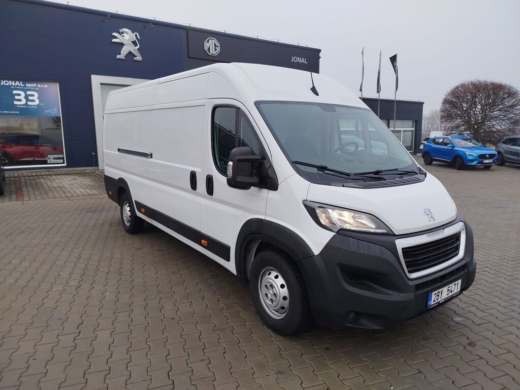 Peugeot Boxer Skříň 2,2 l 121 kw