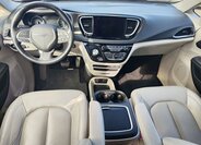 Chrysler Pacifica MPV 3,6 l 214 kw