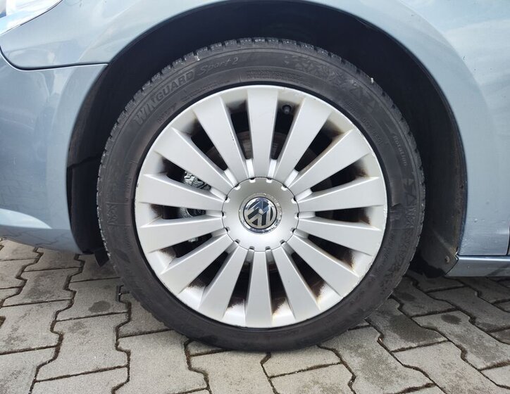 Volkswagen Passat CC Sedan / Limuzína 2,0 l 103 kw