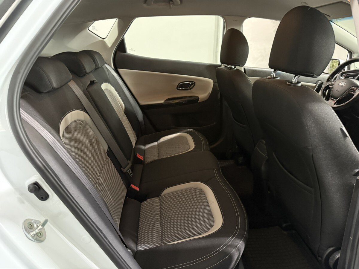 KIA Ceed Hatchback 1,6 l 94 kw