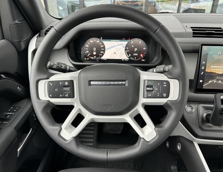 Land Rover Defender 20