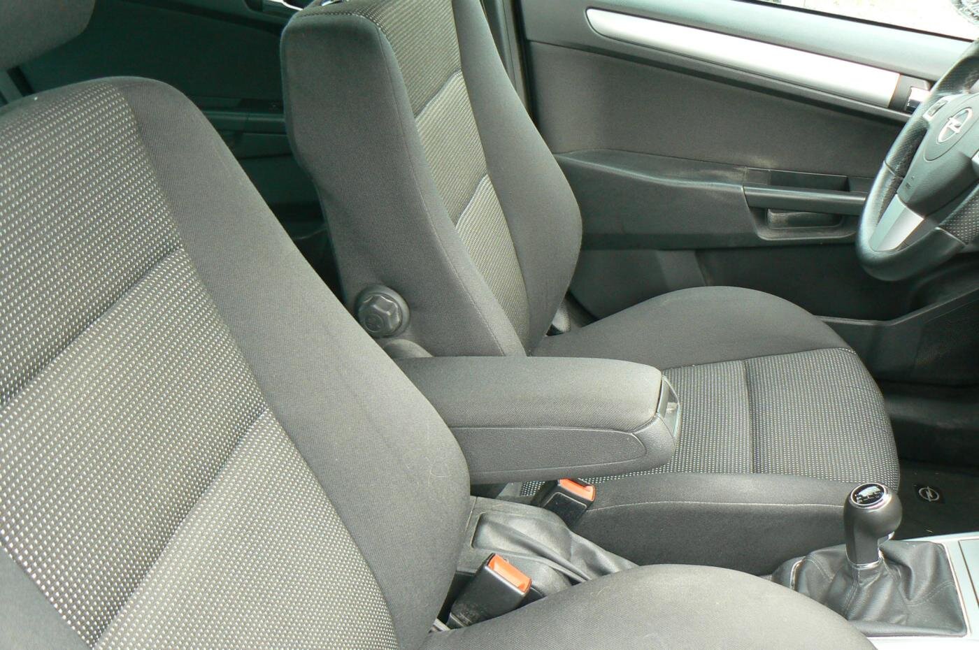 Opel Astra Kombi 2,0 l 147 kw