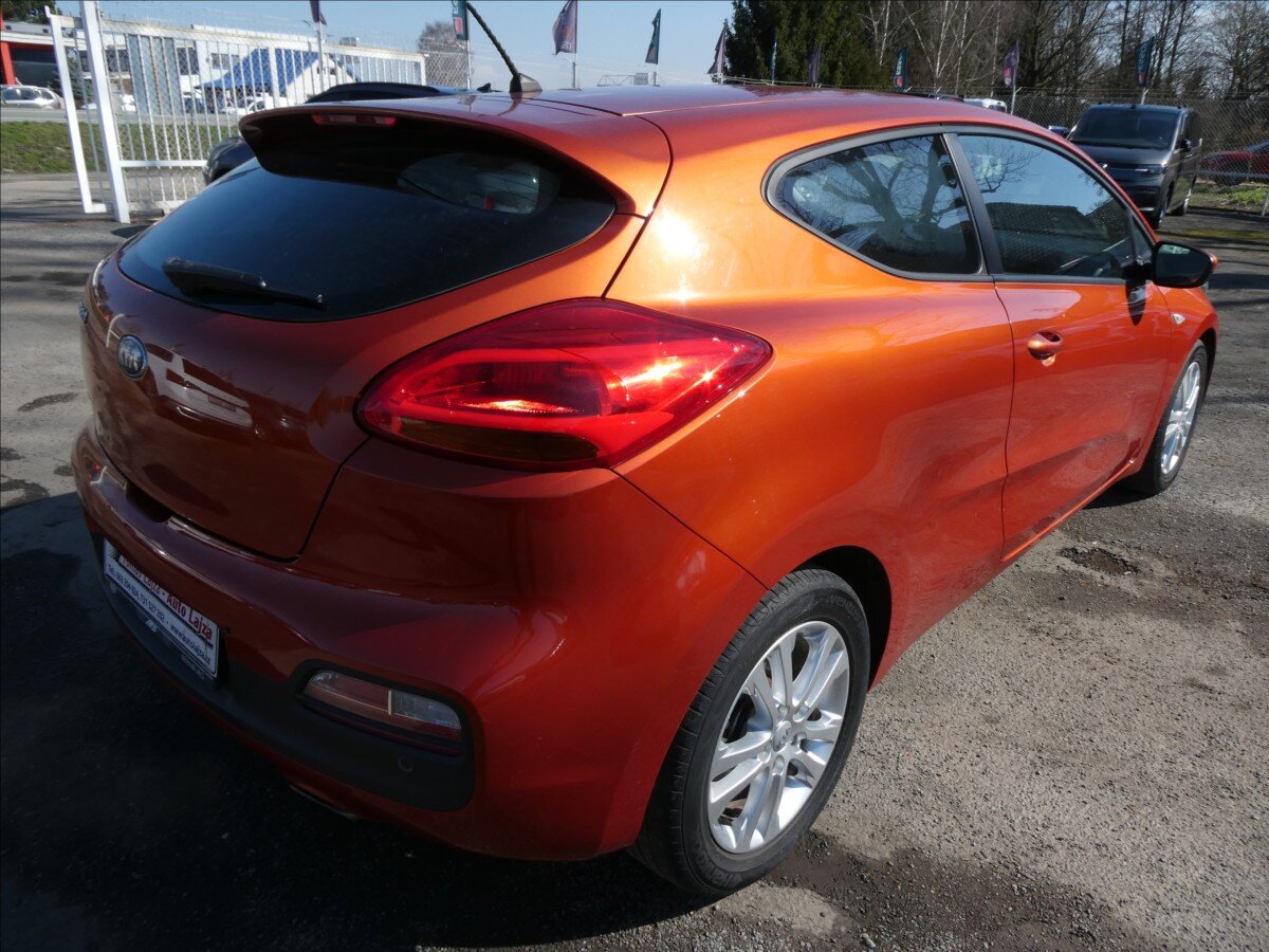KIA Ceed Hatchback 1,6 l 996 kw