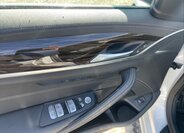 BMW Řada 5 Sedan / Limuzína 3,0 l 210 kw