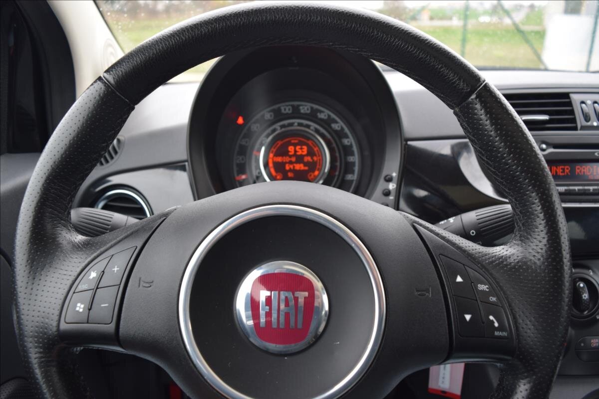Fiat 500 Hatchback 1,4 l 74 kw