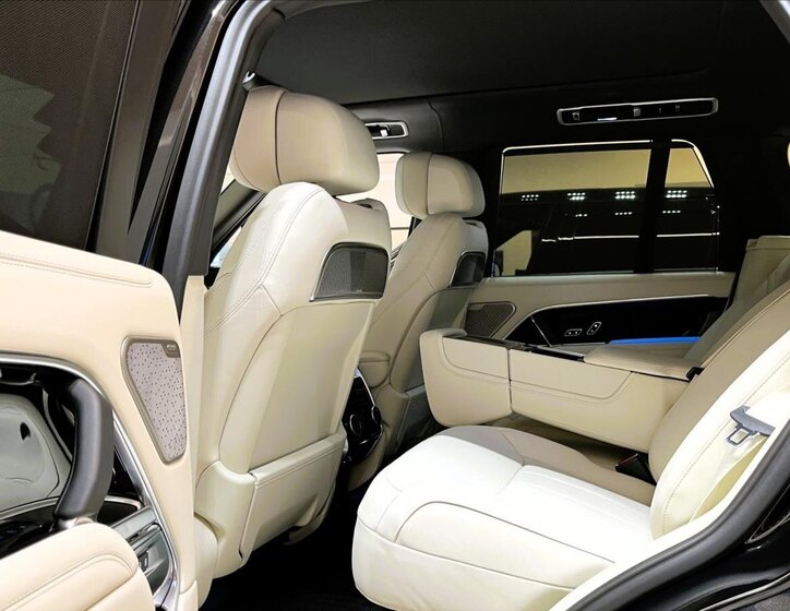 Land Rover Range Rover SUV 3,0 l 258 kw