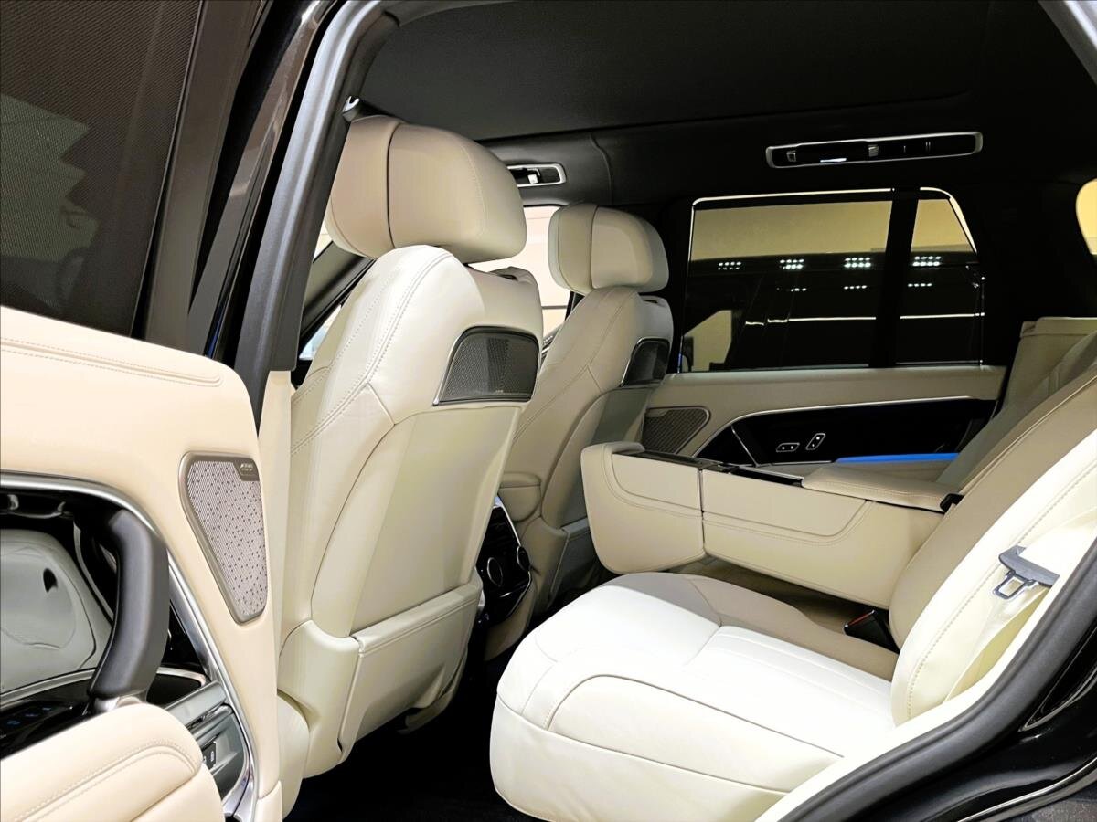 Land Rover Range Rover SUV 3,0 l 258 kw