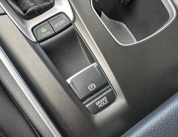 Honda Accord Sedan 1,5 l 141 kw