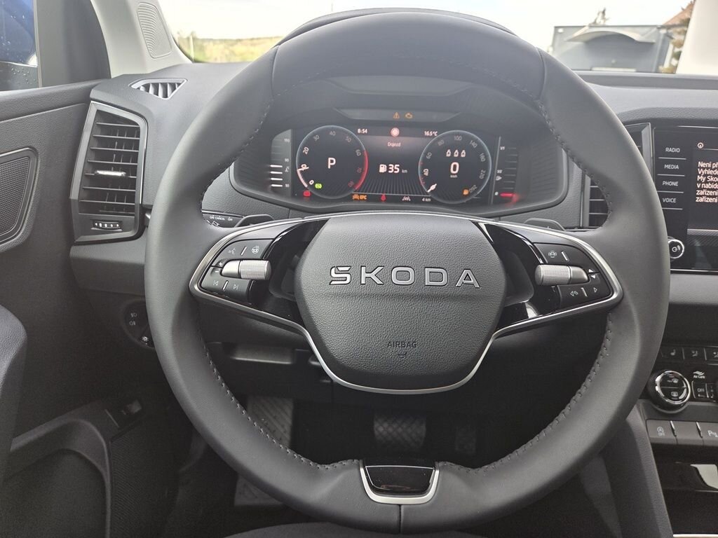 Škoda Karoq SUV / Terénní 1,5 l 110 kw
